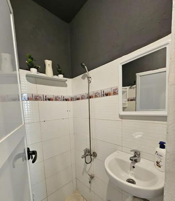 Apartment Kasbah Nights Retreat And Breakfast Offers - Entire House